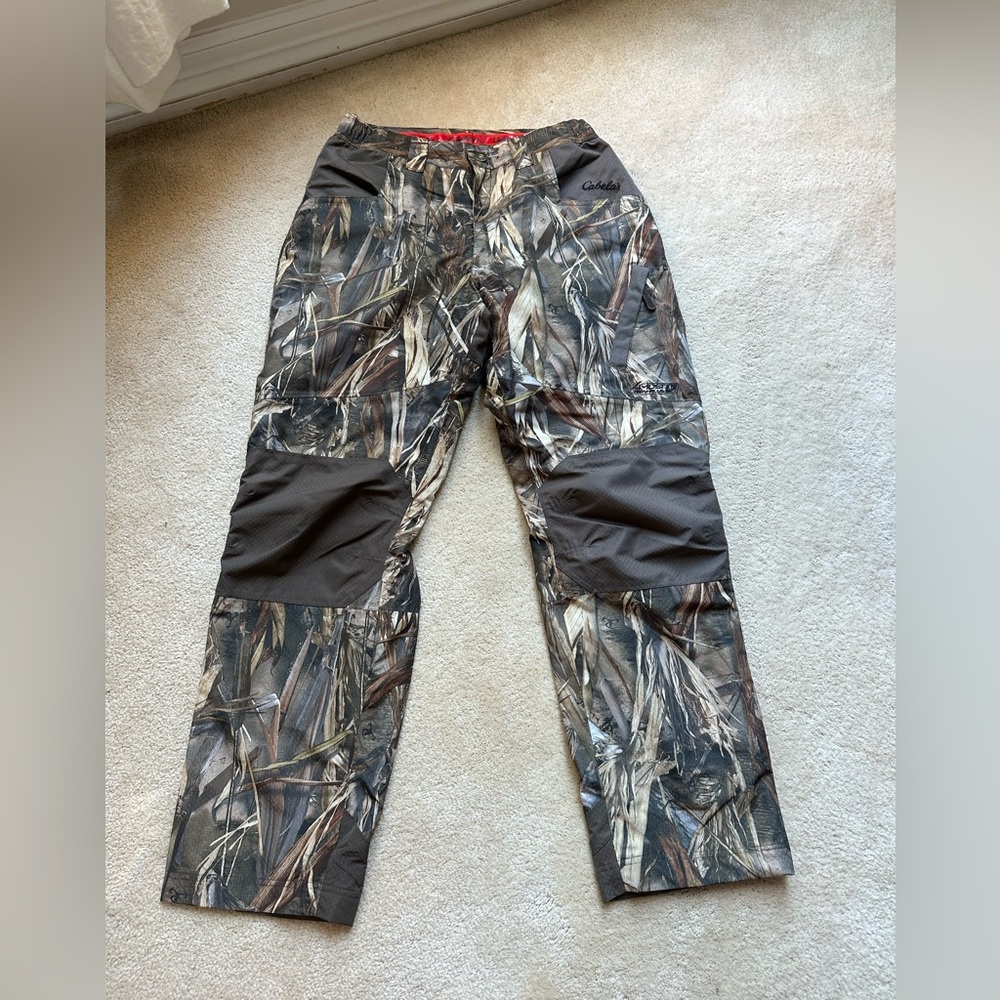 Cabela's Men's Woodland Camo Cargo Pants